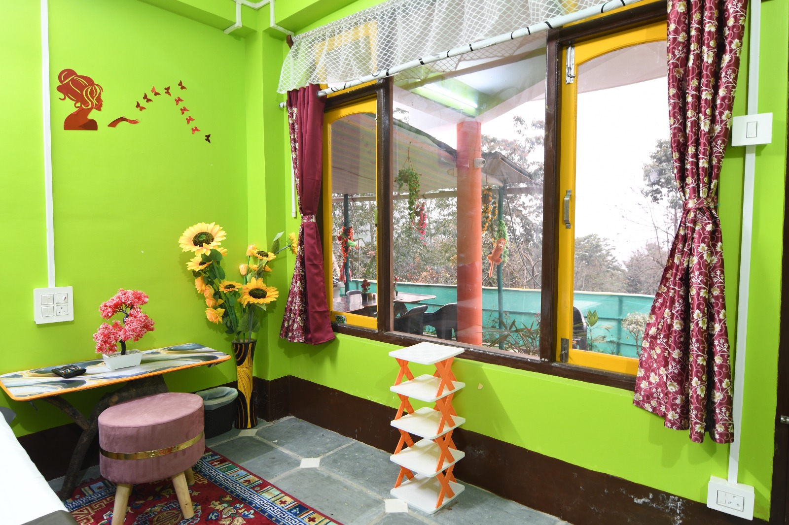 Double Deluxe Room image 5